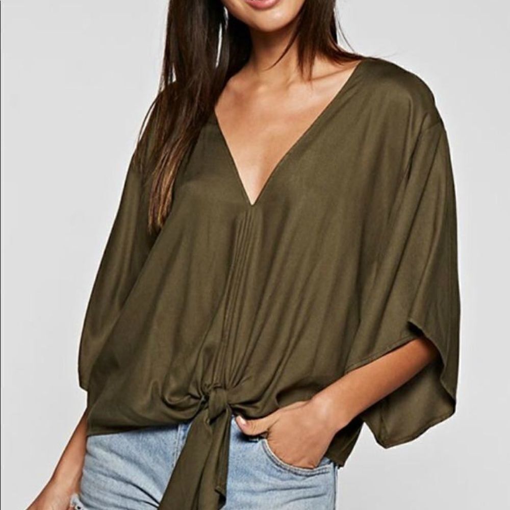 Lovestitch Olive Green Short Sleeve Tie Front Boxy Fit Top S - Picture 5 of 8